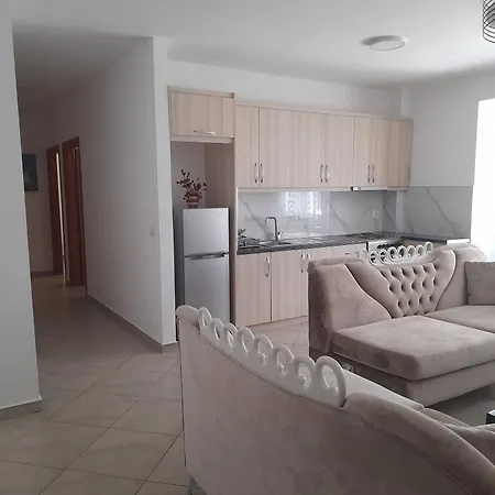Evi Sea View 4